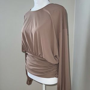 🚨NWOT🚨Express Blouse